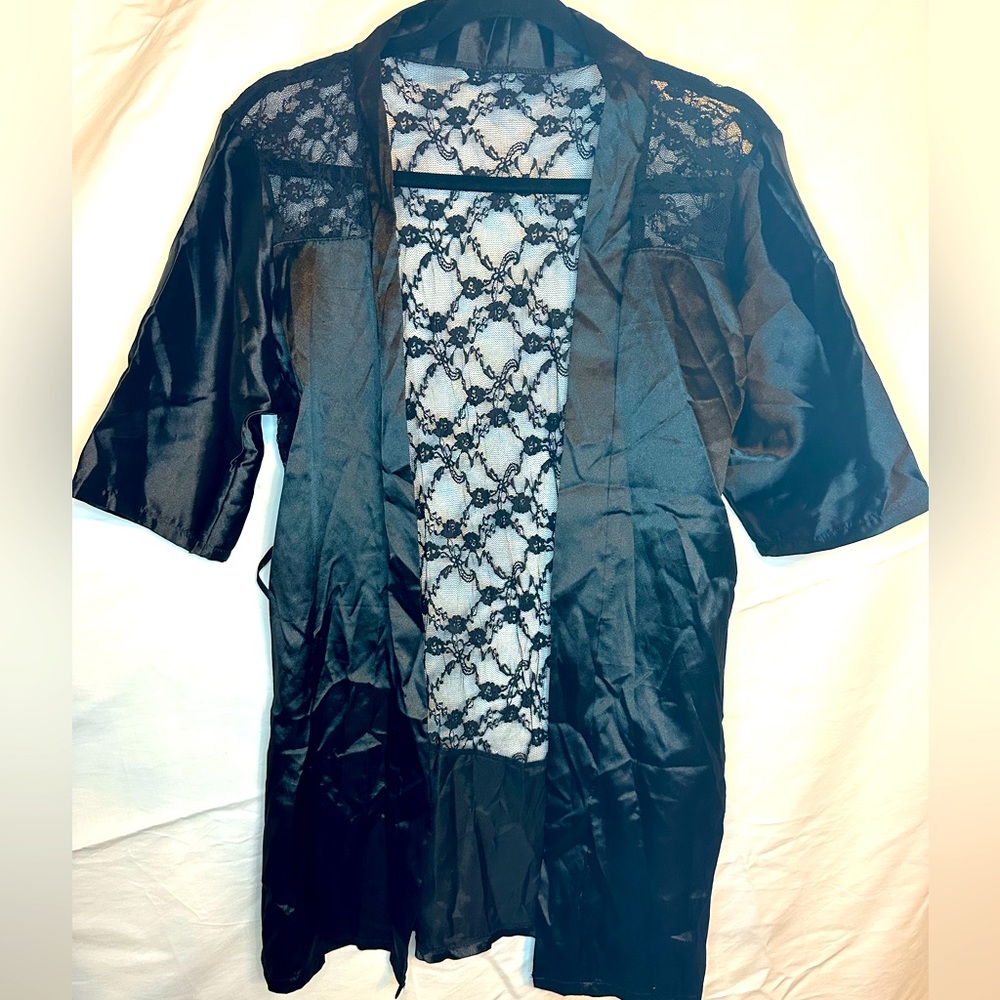 Black lace mini robe S/M